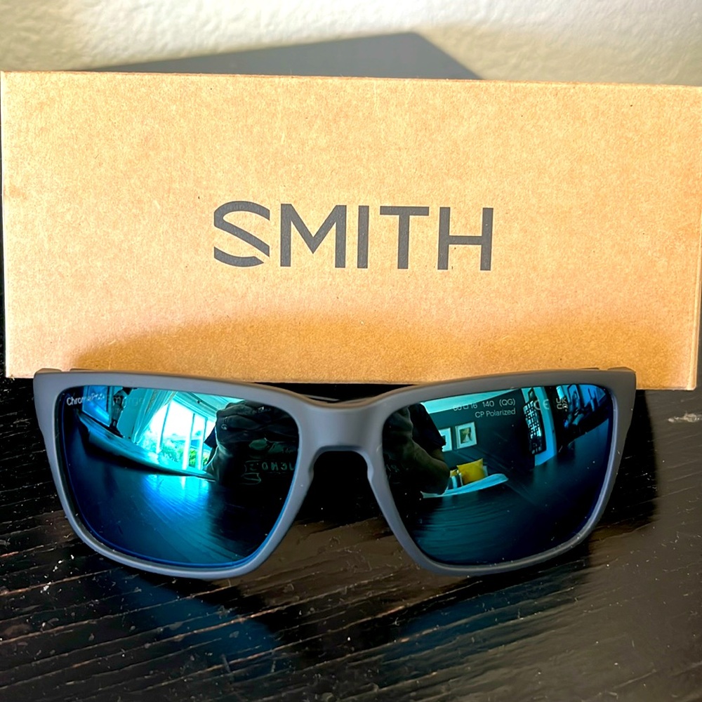 Men’s Smith Emerge Matte Black With ChromaPop Polarized Lens. Brand New